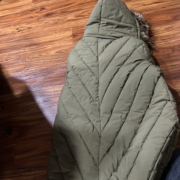 Brand NWT AND long coat - Picture 9 of 9